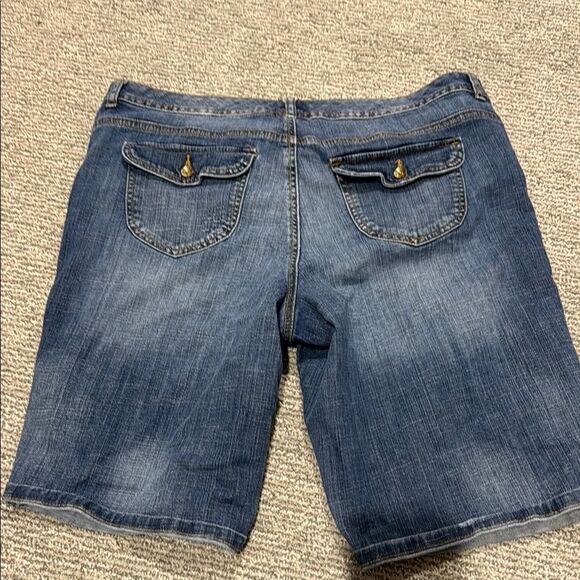 Tommy Hilfiger Denim Blue Women's Shorts - Picture 1 of 3